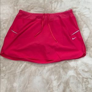 NIKE SKORT